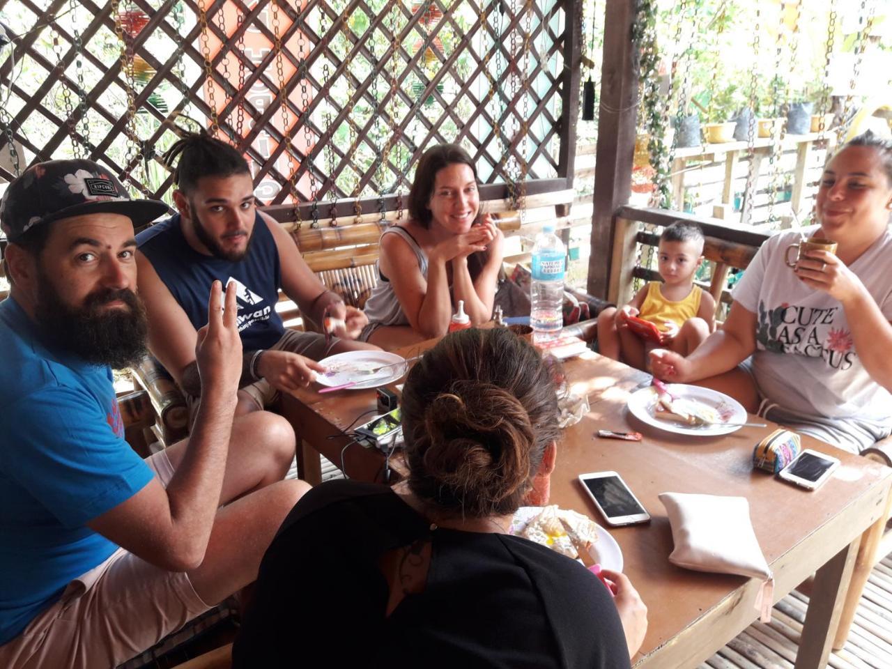 Backpackers Inn Gardenview Inn El Nido Zewnętrze zdjęcie