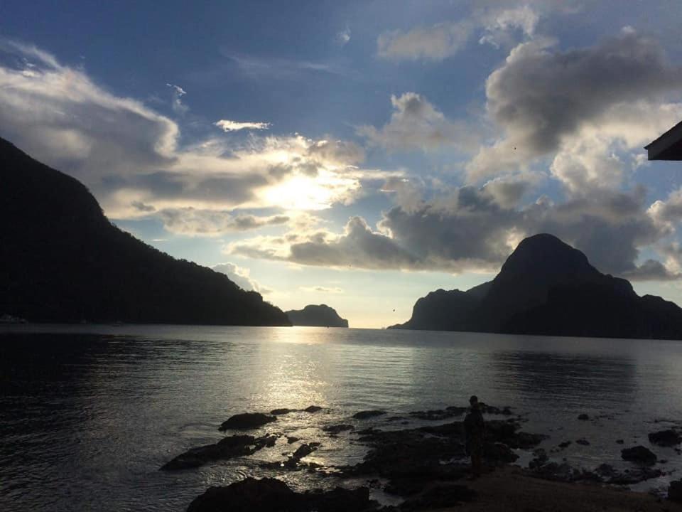 Backpackers Inn Gardenview Inn El Nido Zewnętrze zdjęcie